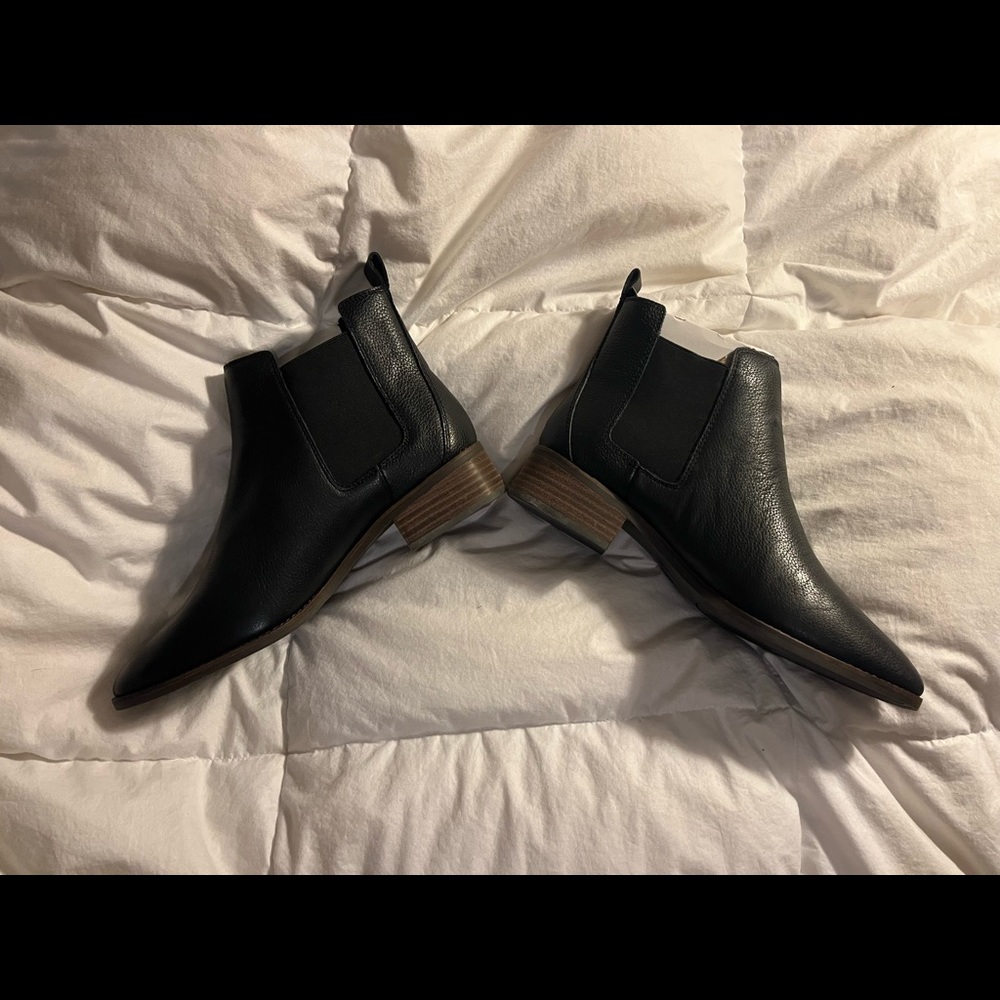 Lucky Brand booties